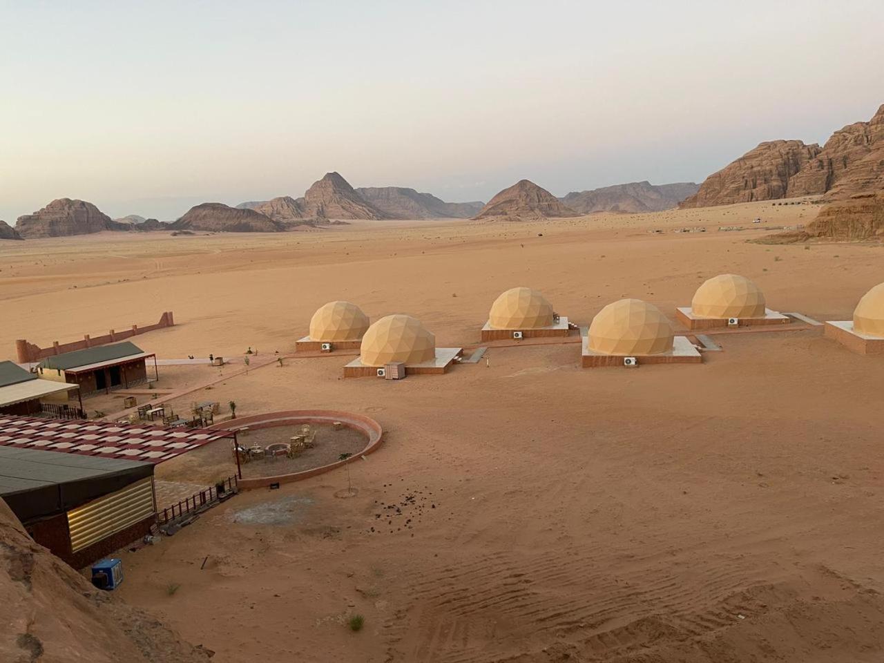 Wadi Rum Aviva Camp Exteriör bild